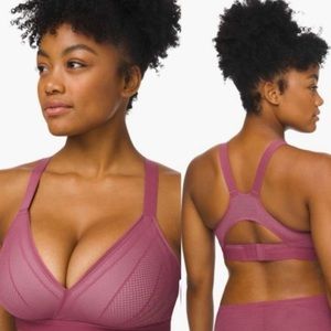 🌟 NWT Lululemon Awake to Lace Crossback Sports Bra